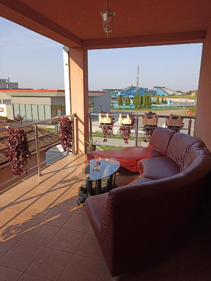 Royal Apartmani Bosanski Samac Luaran gambar